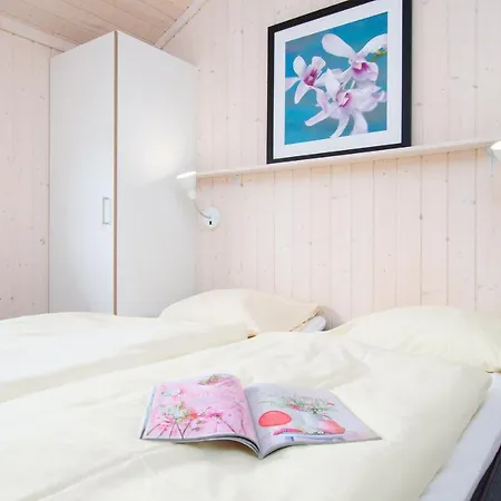 Ferienhaus 2 House B 93 *