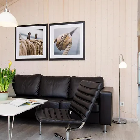 Ferienhaus 2 House B 93