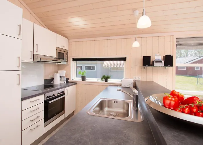 Ferienhaus 2 House B 93 *